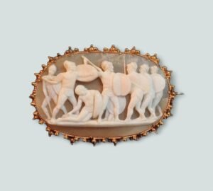 Stunning Rare Exquisite Georgian 22k Gold Cameo Brooch