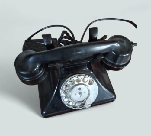 Bakelite Pyramid Phone Type 232