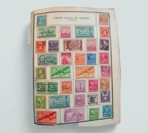 World Stamp Album 'Four Square' Large with lots of older stamps