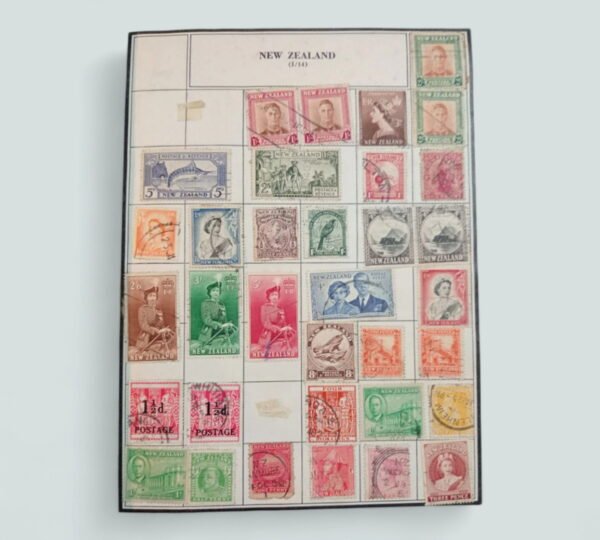 World Stamp Album 'Four Square' Large with lots of older stamps