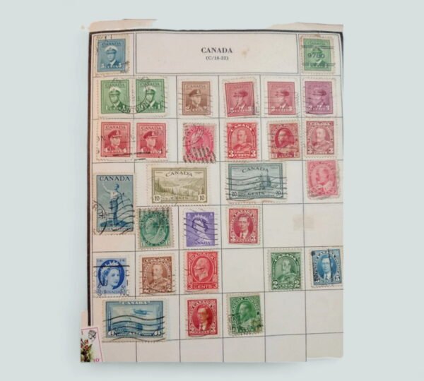 World Stamp Album 'Four Square' Large with lots of older stamps